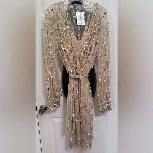NWT asos Elegant Gold Sequin Dress size 16 - Picture 7 of 7